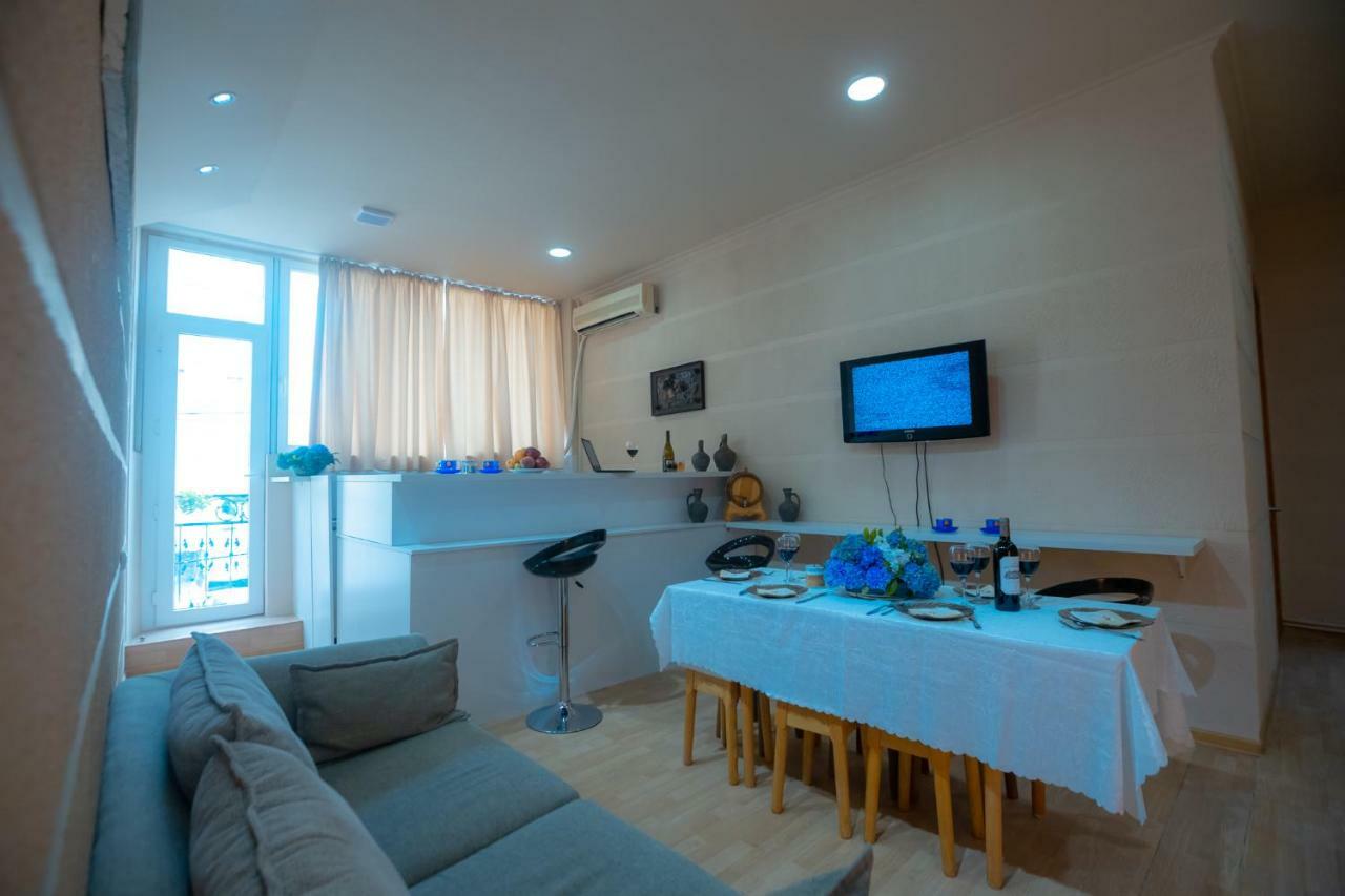 Wine Hostel Tbilisi Luaran gambar