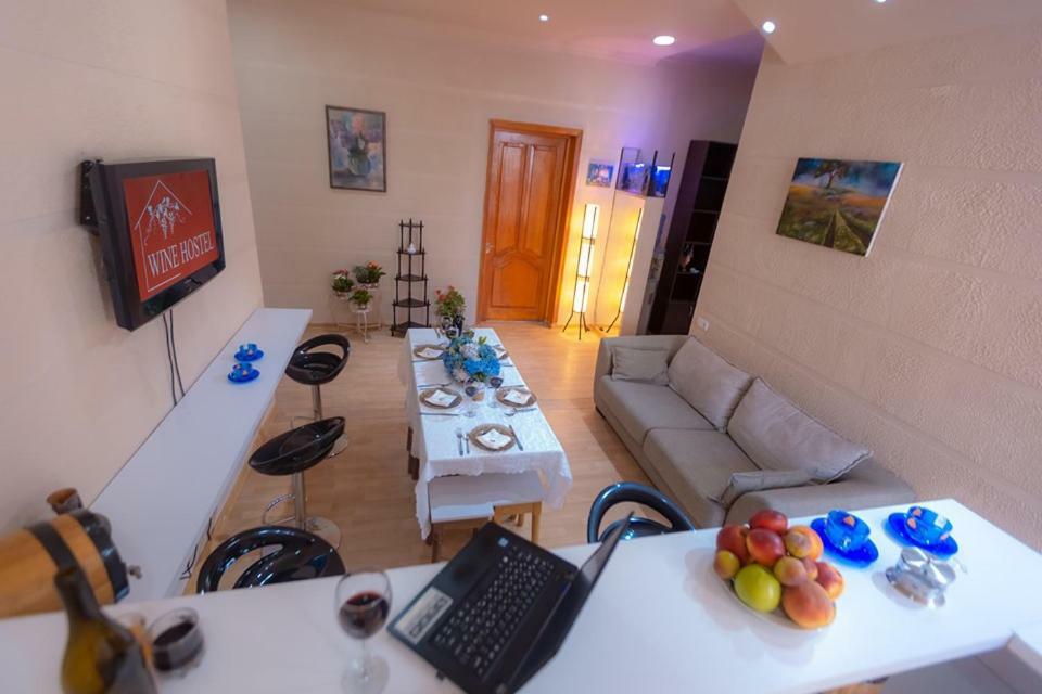 Wine Hostel Tbilisi Luaran gambar